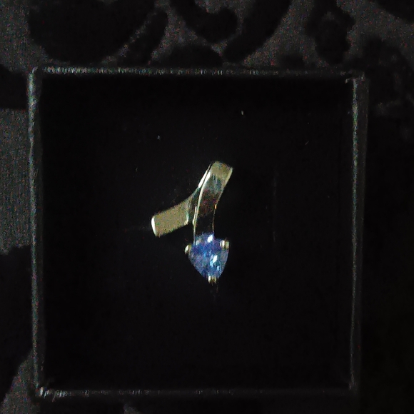 🪻Tanzanite Genuine Earthmined Abstract Pendant On Omega - Picture 6 of 7